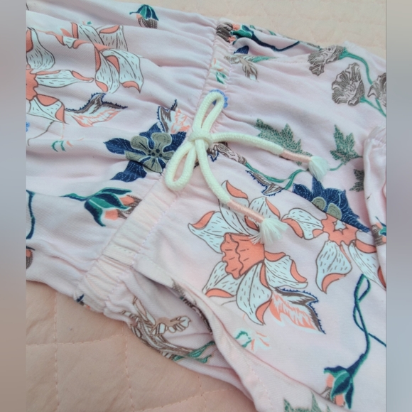 Jessica Simpson floral romper / jumpsuit for toddler girl, size 3T - Picture 2 of 7